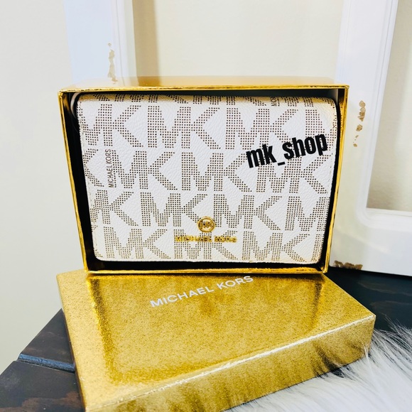 Michael Kors Jet Set Charm Medium Slim Wallet - Picture 3 of 15